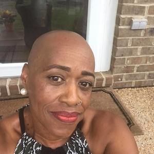 Meet your Posher, Renee